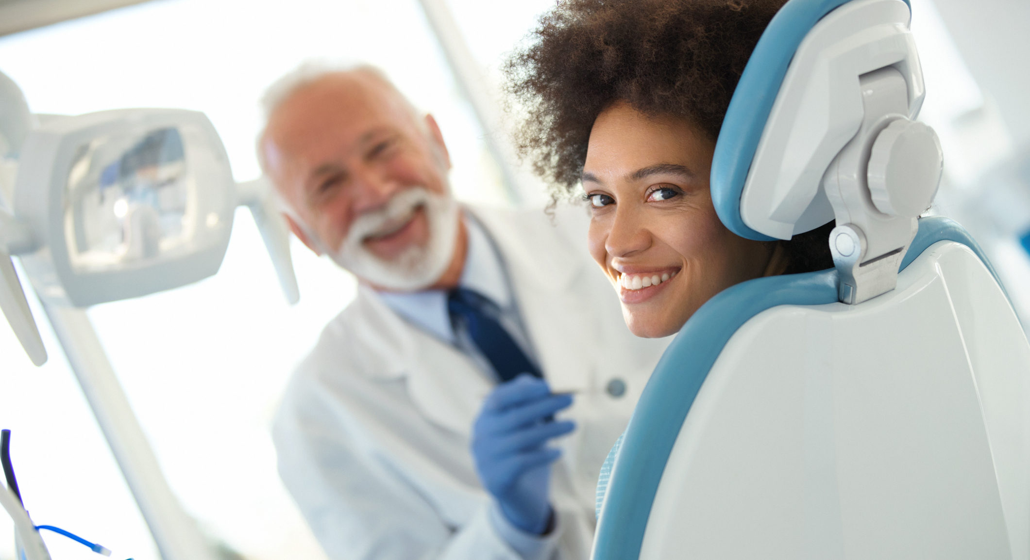 The Evolution of Smile Makeover Techniques Over the Past Decade
