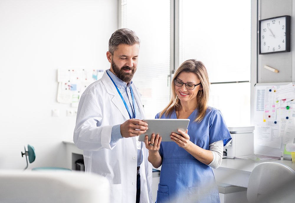  Social Media Alchemy: Turning Dental Expertise into Online Engagement